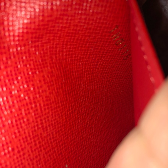 🚫SOLD🚫 Adele Louis Vuitton Wallet - Picture 4 of 8